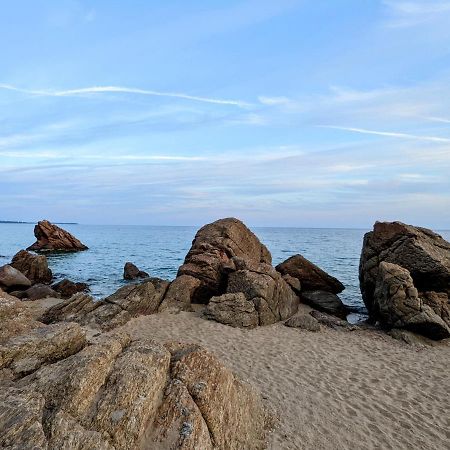 Lovely Holiday Cocoon In Cannes Buitenkant foto